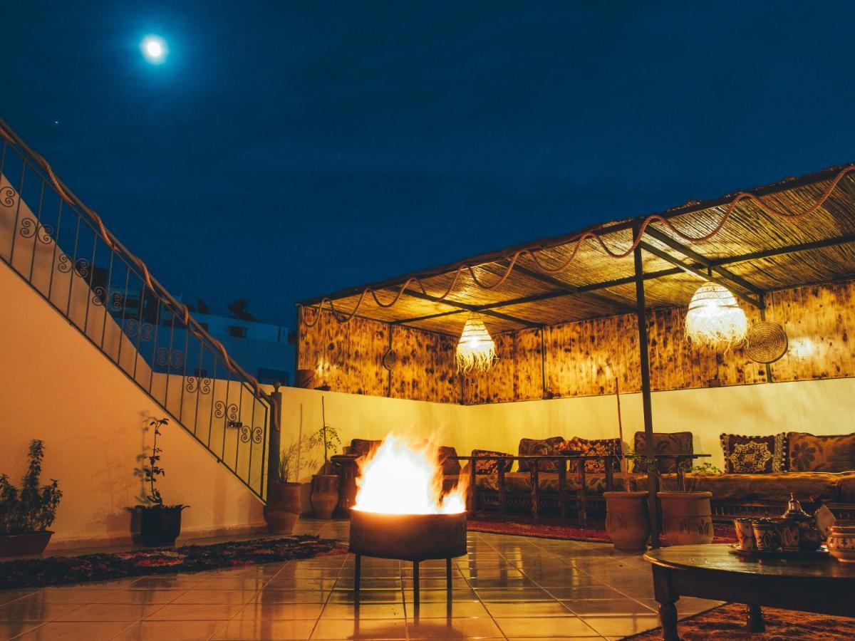 Chill Surfer Hostel Tamraght Exterior photo